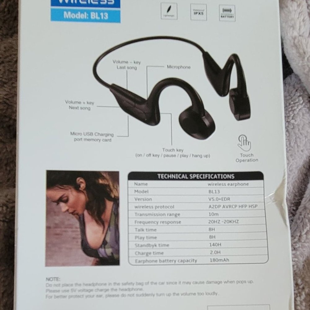 Pink Sport Wireless Model: BL13 - Picture 2 of 7